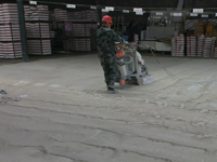 红蜻蜓鞋业仓库地坪起砂处理