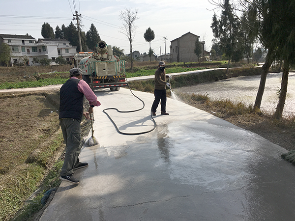 村村通公路起沙处理