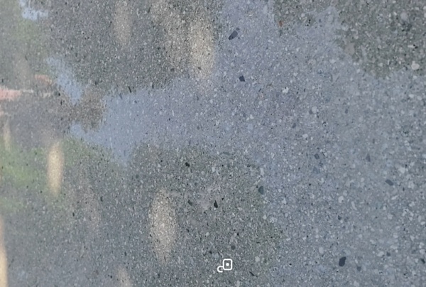 大邑蓝莓采摘园路面脱壳翻新｜修补砂浆 + 固化剂地坪改造